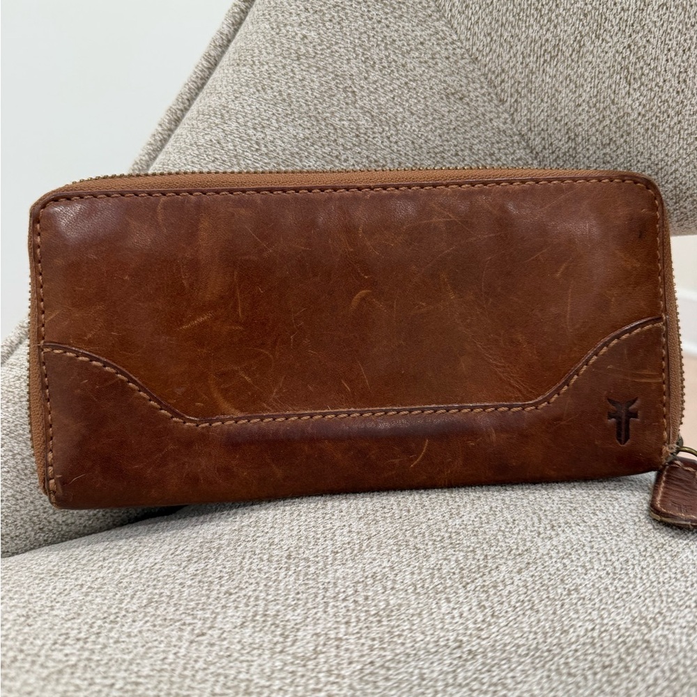 FRYE Brown Distressed Leather Zip-Around Wallet | Genuine Leather